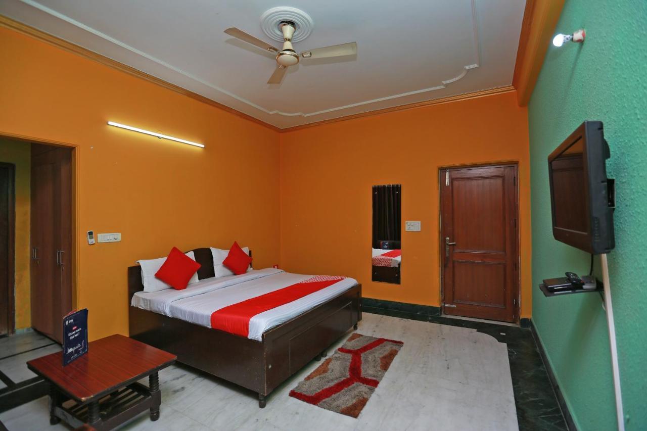 Oyo 11752 Hotel Sun Palace Residency Indirapuram Luaran gambar